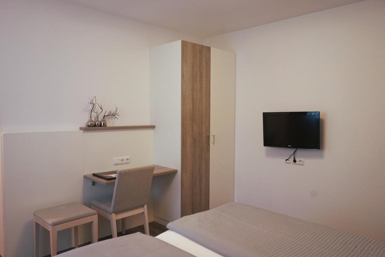 Hotel Am Ostpark Neubiberg Extérieur photo