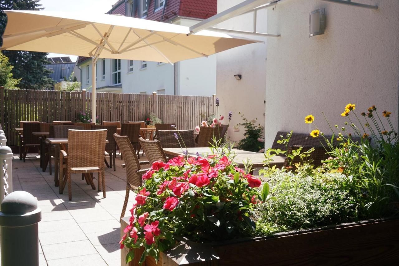 Hotel Am Ostpark Neubiberg Extérieur photo