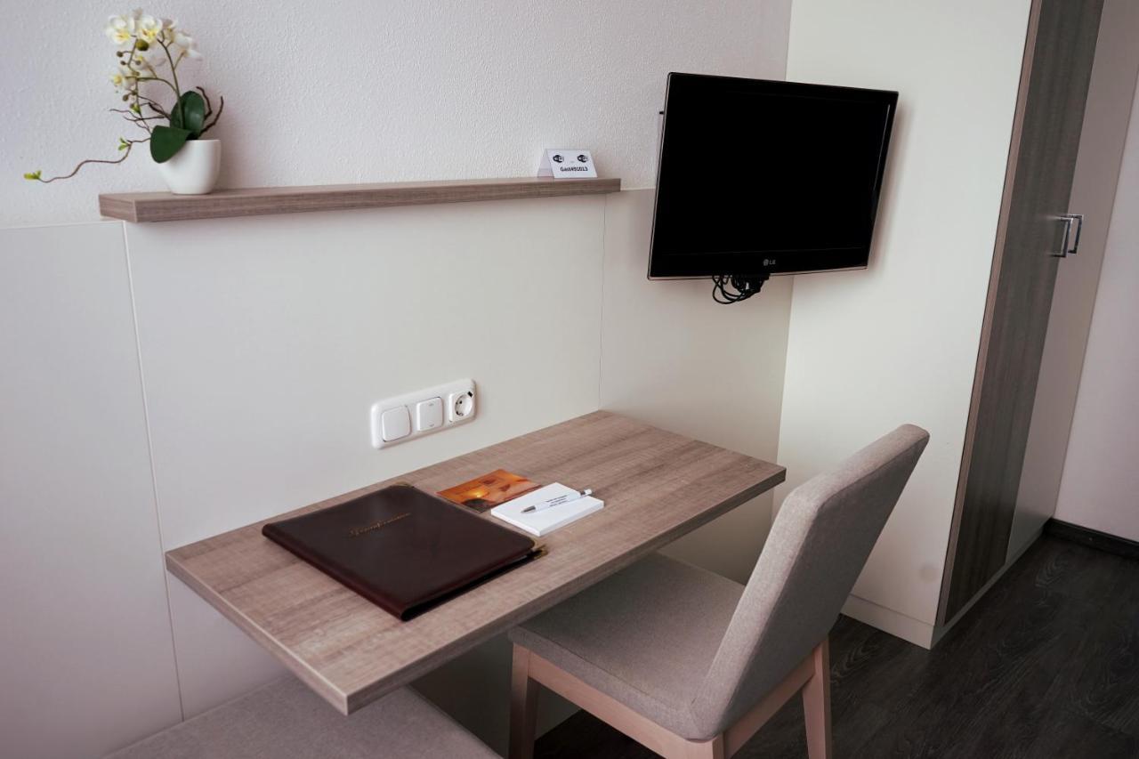 Hotel Am Ostpark Neubiberg Extérieur photo